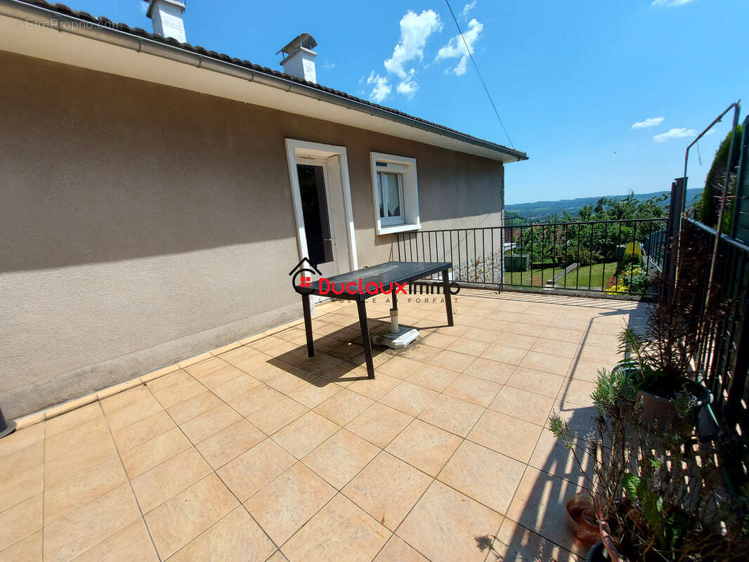 Maison à AURILLAC