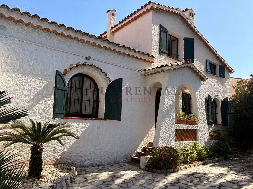 Maison à ANTIBES