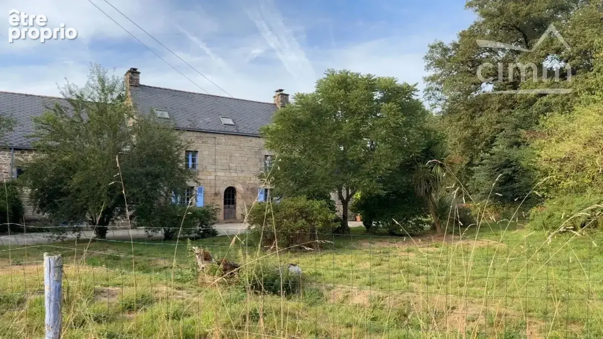 Locmalo - Belle longère bretonne avec dépendances et grand terrain arboré au calme - photo 6
