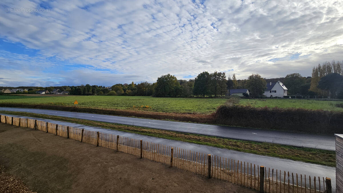 Appartement à ORGERES