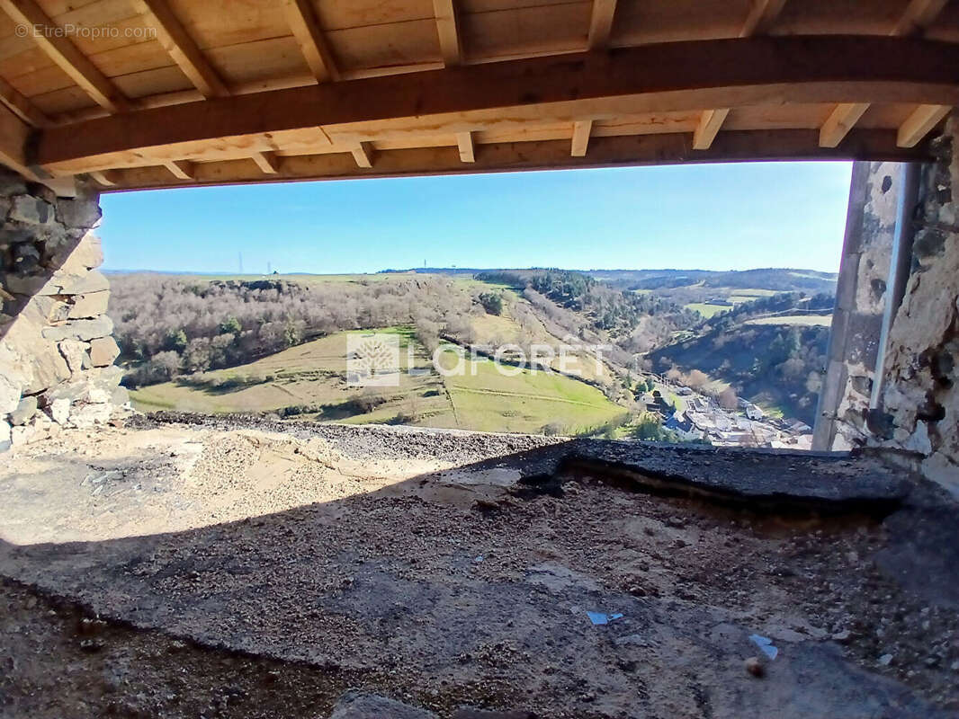Appartement à SAINT-FLOUR