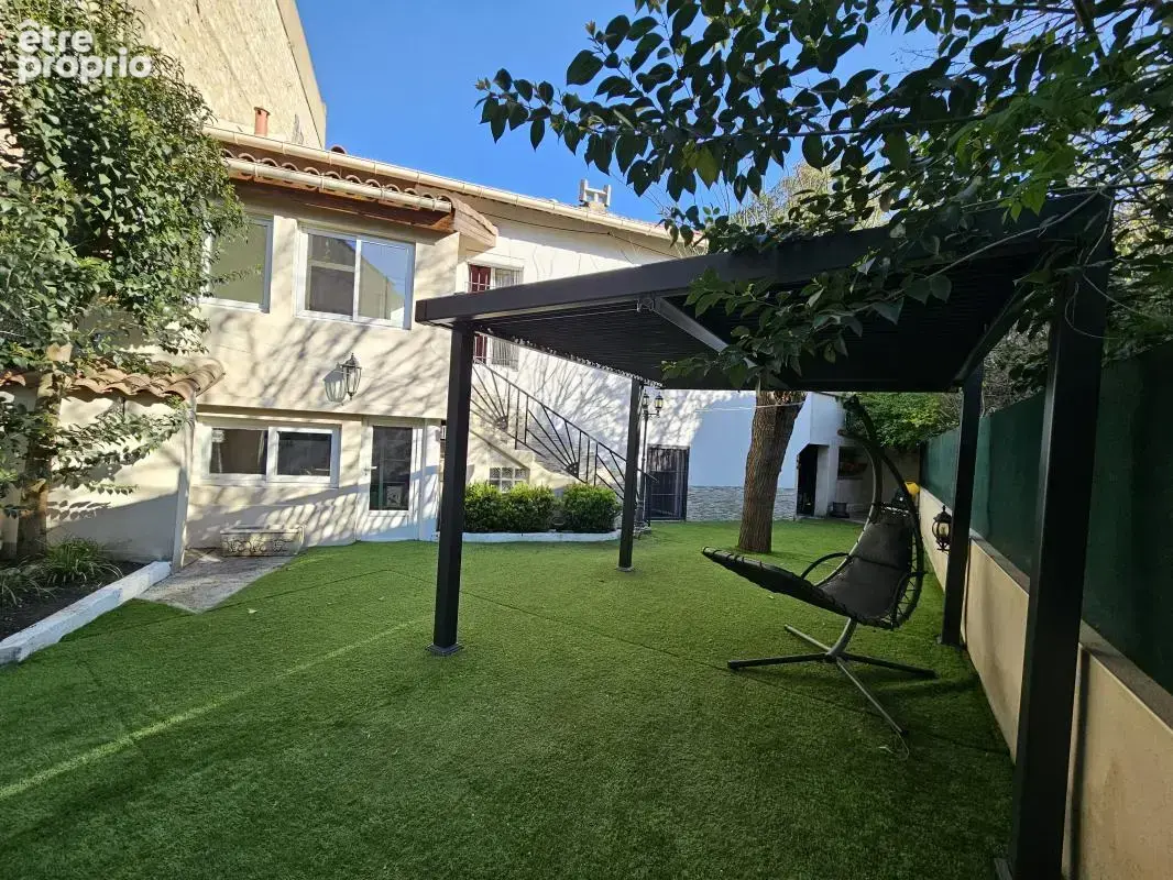 Maison 6 pièces 184 m² à vendre à Nimes (30000) - photo 2