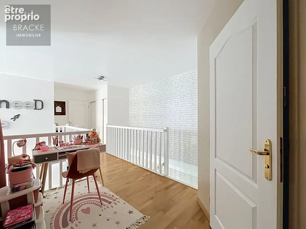 5/6 pièces en duplex avec terrasse - Faubourg de l Arche - photo 13