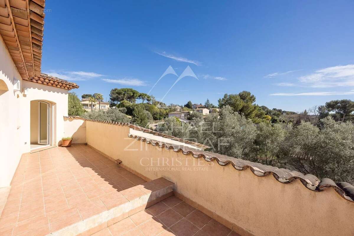 Maison à ANTIBES