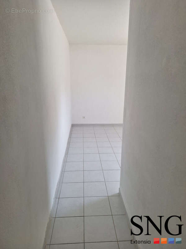 Appartement 3 pièces 59 m² à vendre à Garons (30128) - photo 6