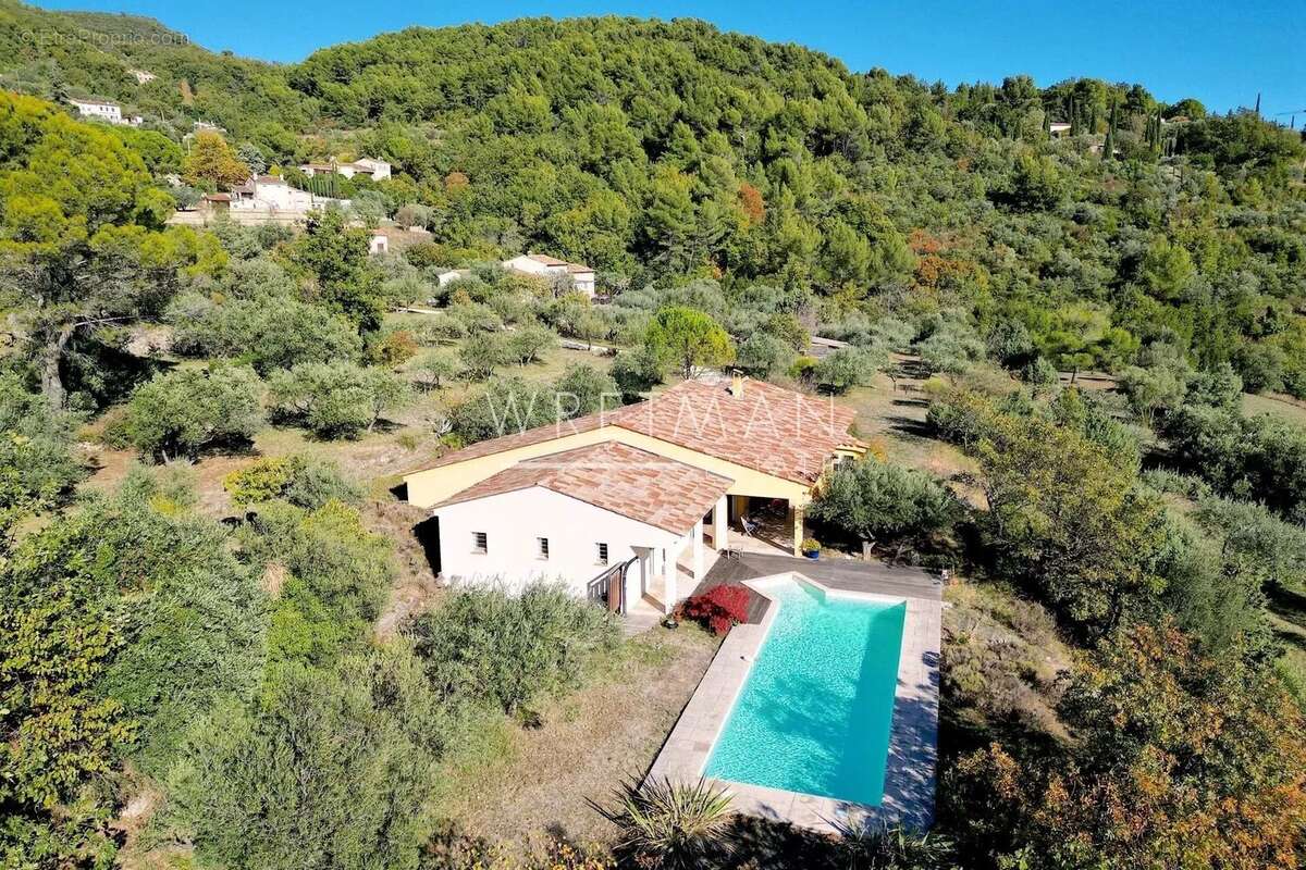 Maison à SEILLANS