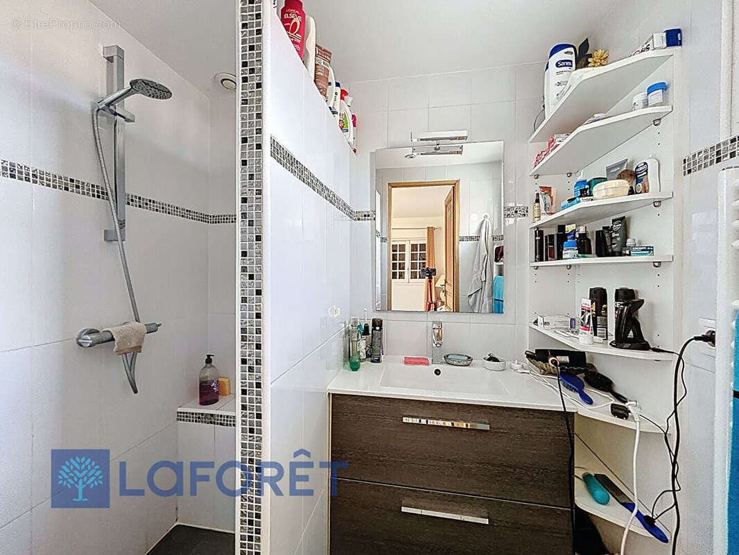 Maison à LES BAUX-DE-BRETEUIL