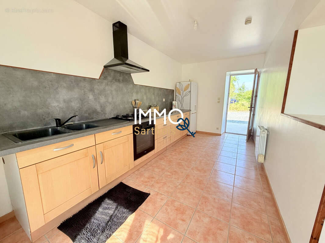 Maison 109 m² à Marigne-Laille  - photo 2