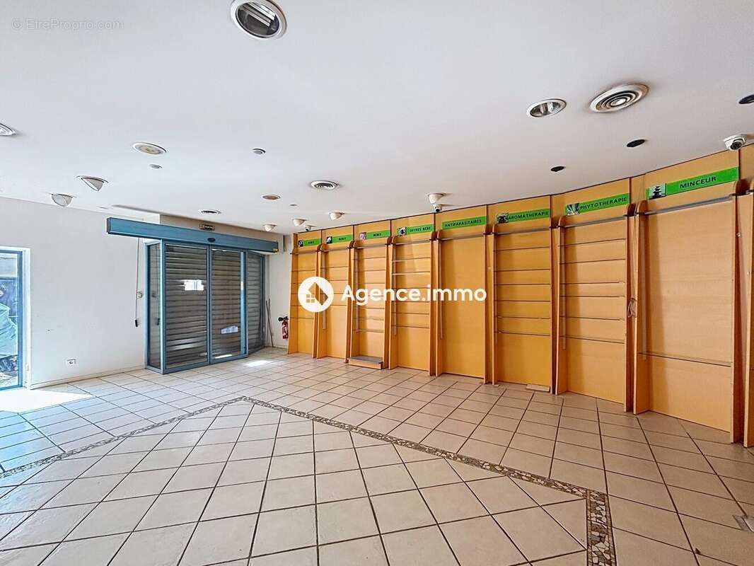 Appartement 231 m² à Forcalqueiret  - photo 3