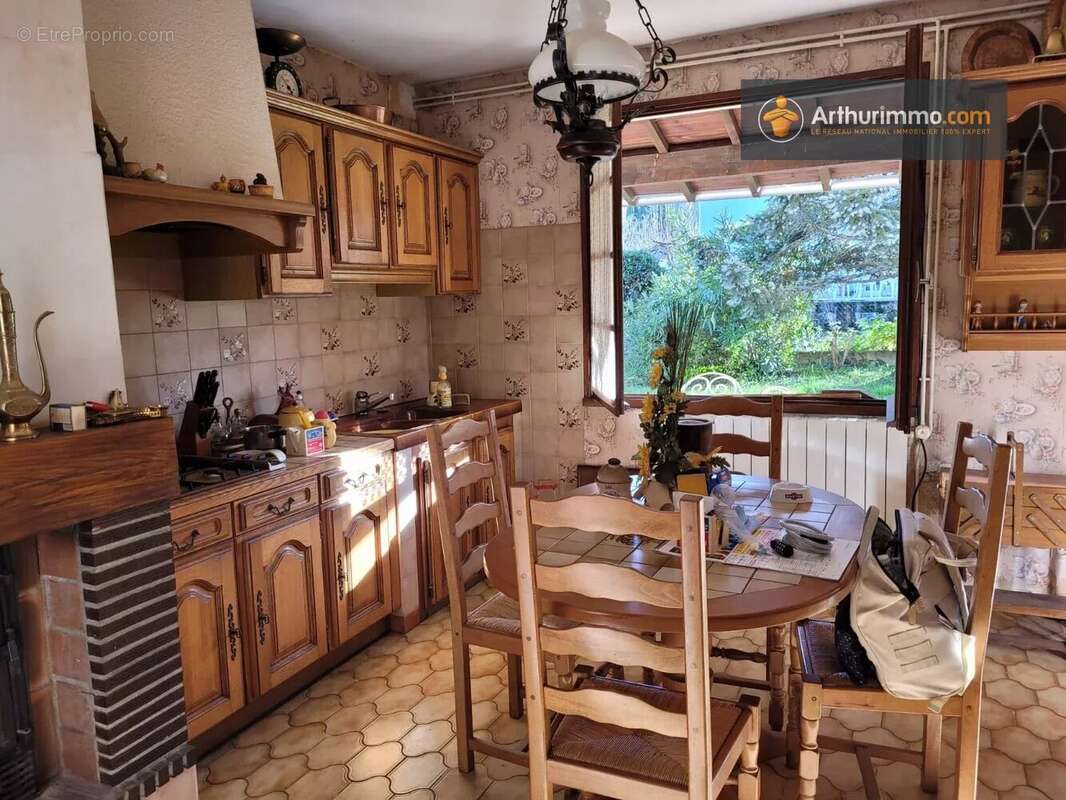 Maison à SAINTE-COLOMBE-SUR-L&#039;HERS