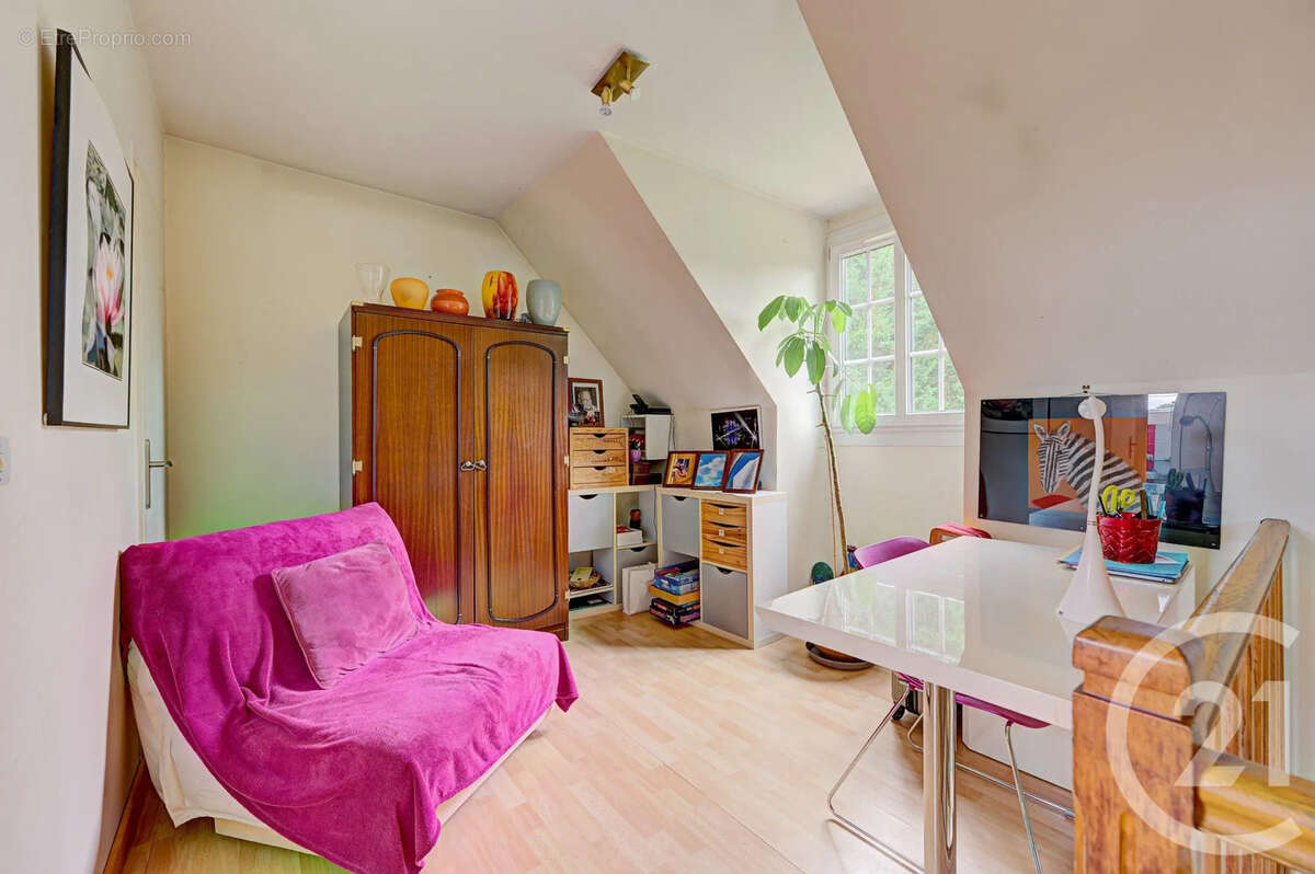 Maison à TOURNAN-EN-BRIE
