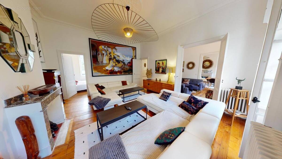 Appartement à BAGNERES-DE-LUCHON