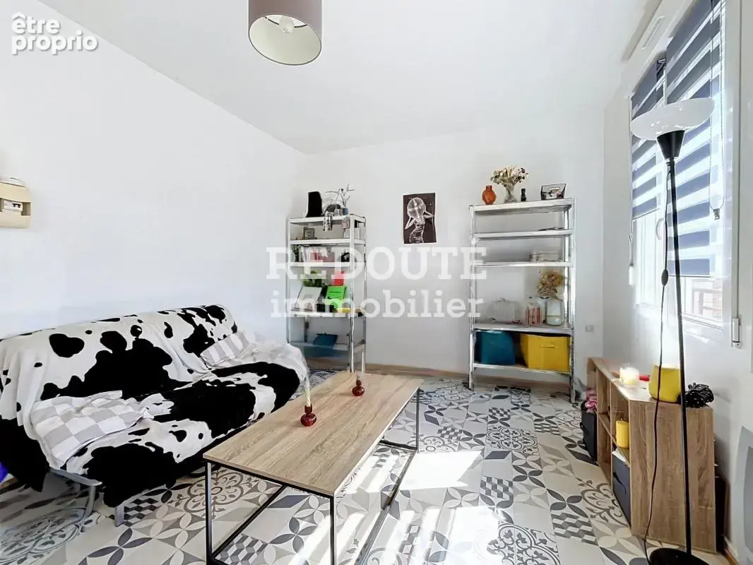 À VENDRE – Appartement T1 lumineux vendu loué – Reims Clairmarais - photo 1