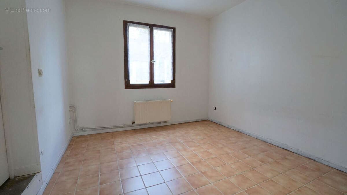 Maison à MEZY-SUR-SEINE