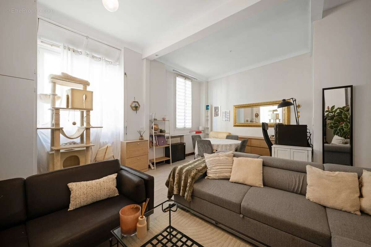 Nice - Libération/Valrose - Appartement 2 pièces - 53 m² - Petite copropriété - photo 2