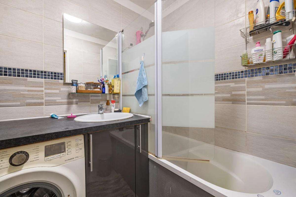 Appartement à GRIGNY