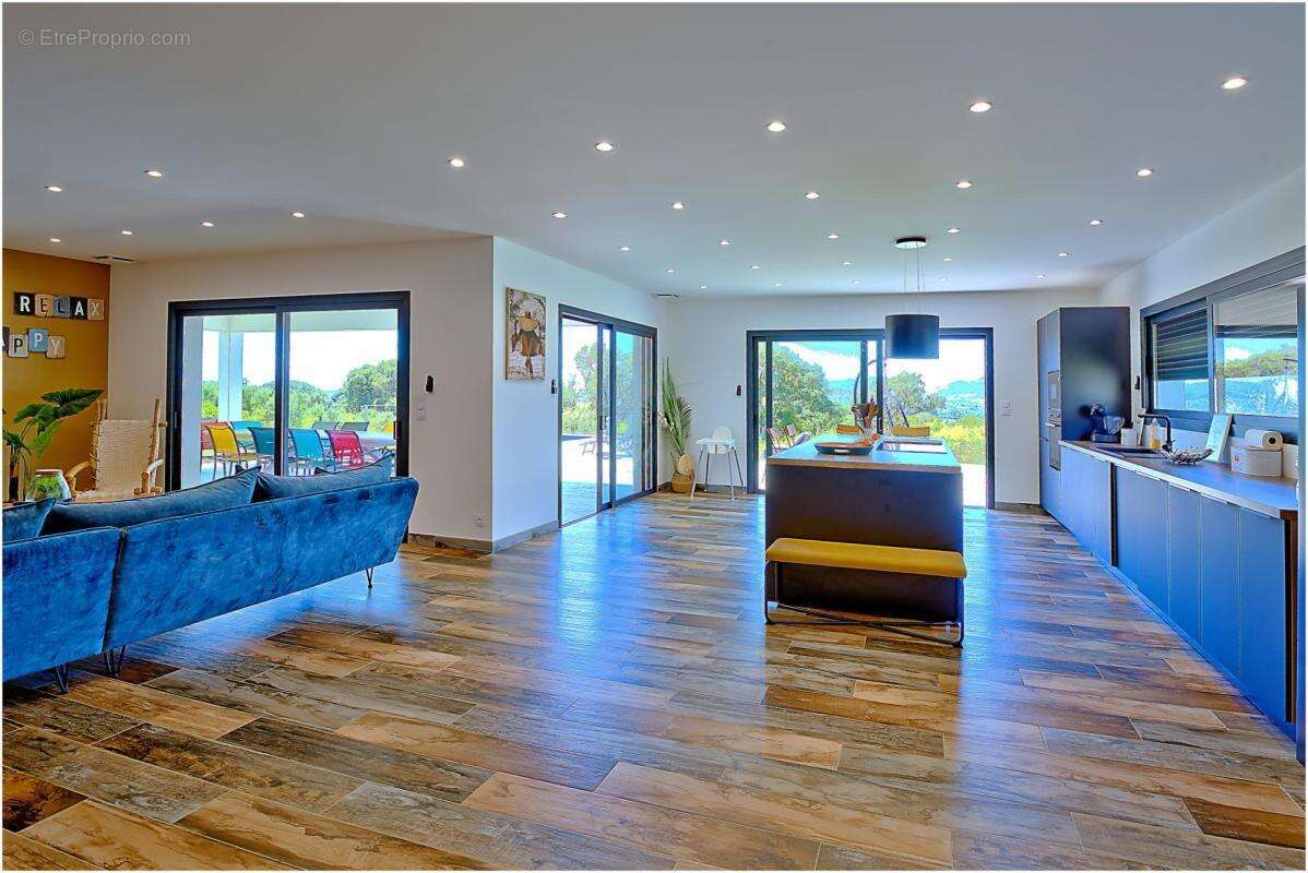 Maison à BASTELICACCIA