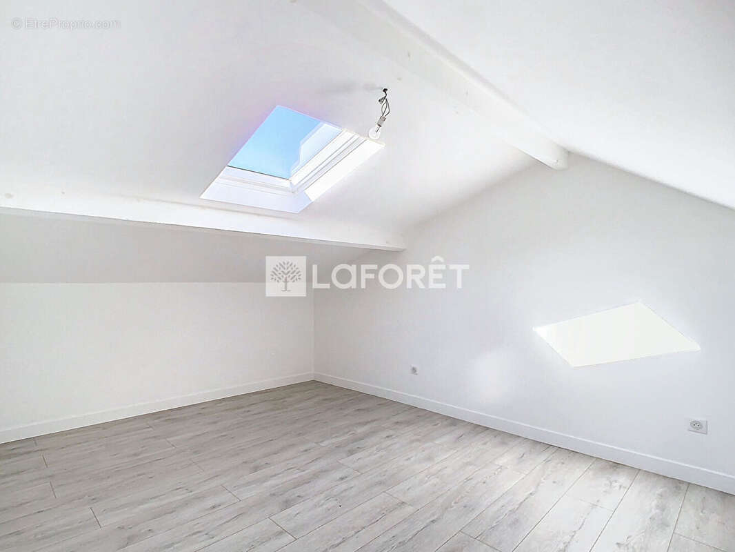 Maison à CHAMPIGNY-SUR-MARNE