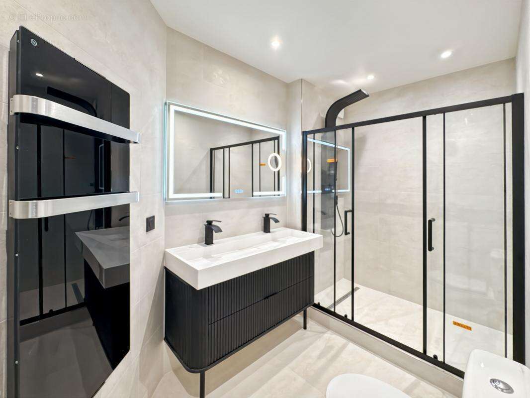 Spacieux duplex rénové - Rue des Villas - photo 10