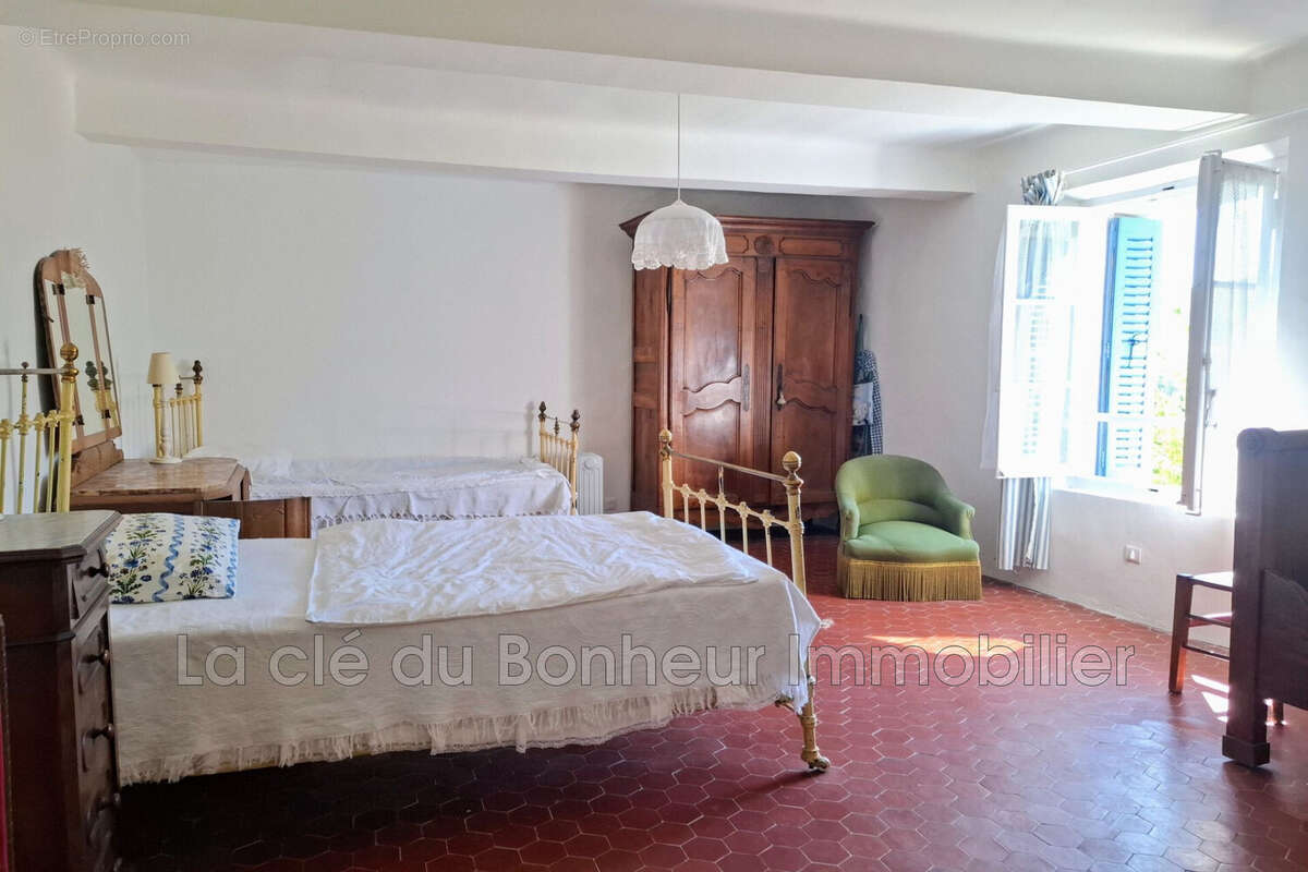 Maison 91 m² à La Palud-Sur-Verdon  - photo 5
