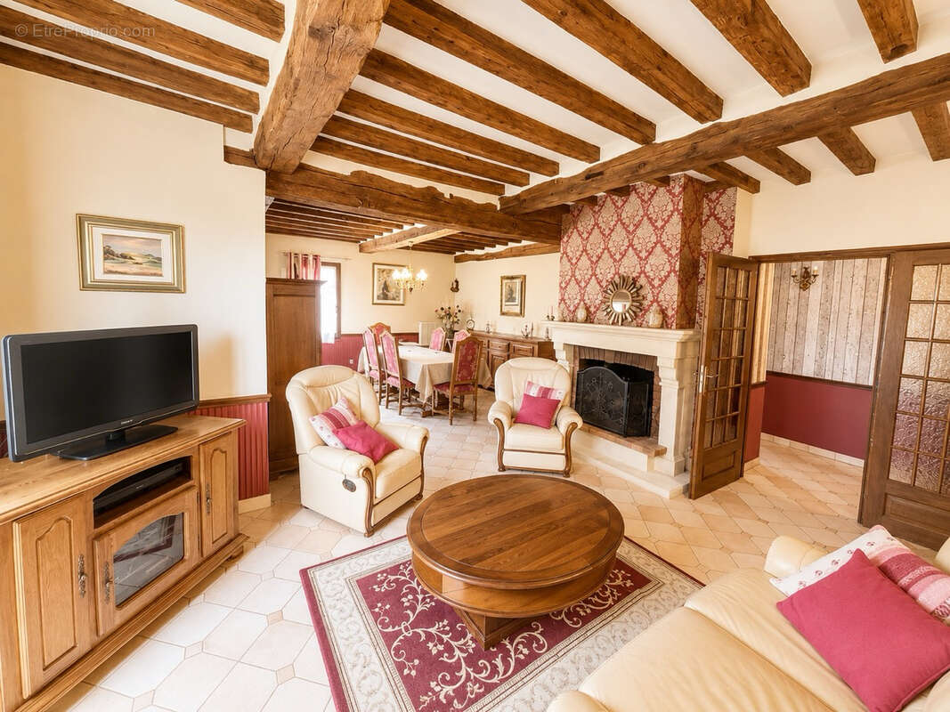 Maison à IZEURE