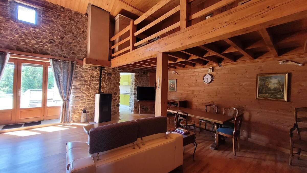 Maison à TENCE