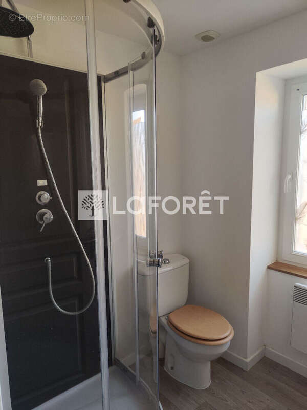 Plus de 70 m² de charme au coeur de Goudelin, à deux pas du littoral ! - photo 7