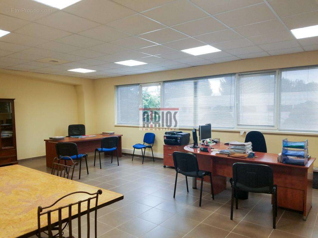 Commerce à LA SEYNE-SUR-MER