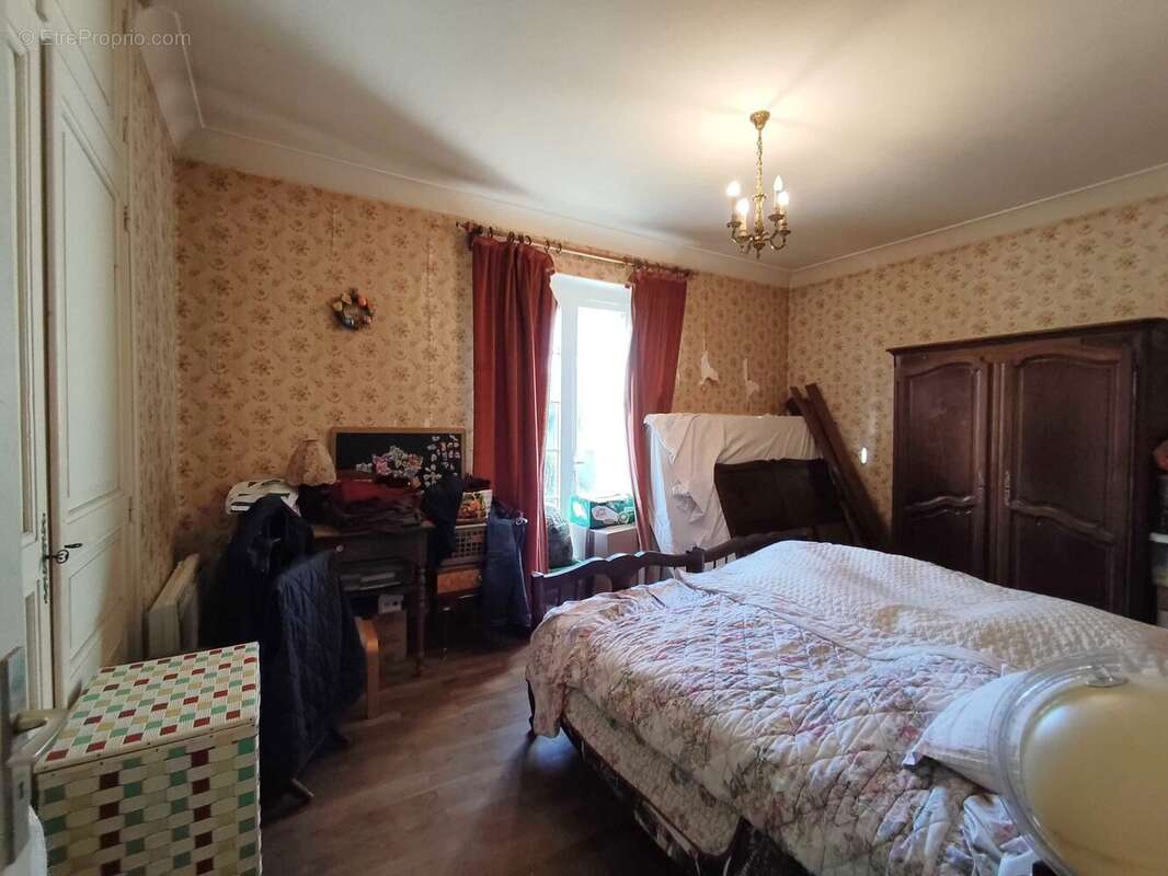 Maison à MONTEMBOEUF