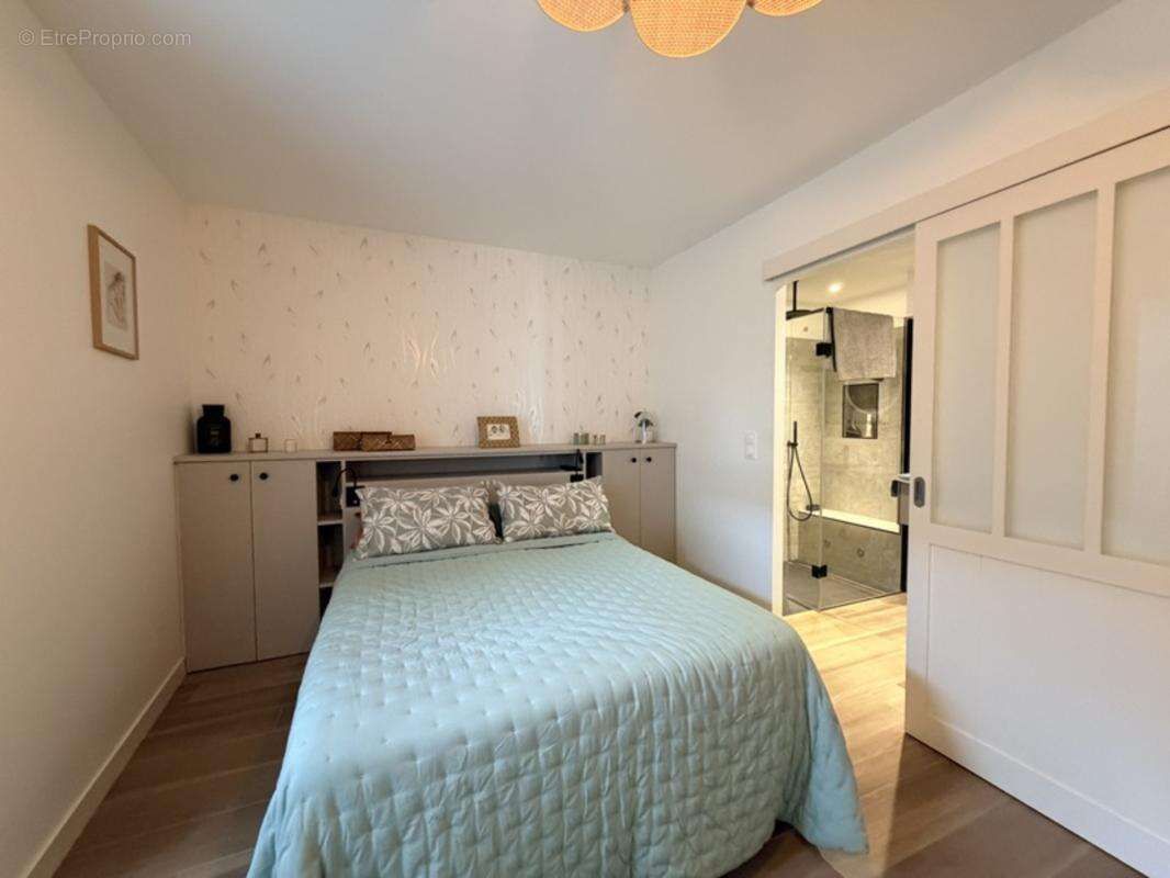 Rare Maison Coeur du  village à ARS EN RÉ - photo 24