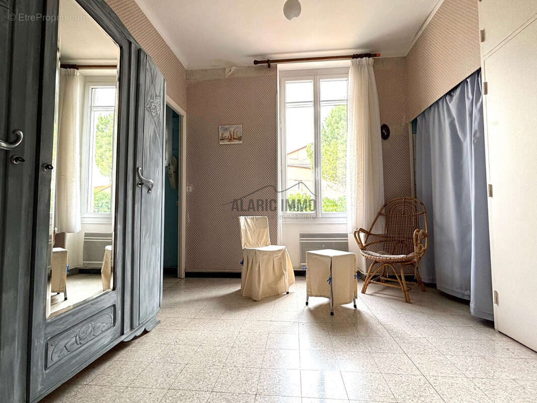 Joli pavillon avec garage et jardin - photo 23