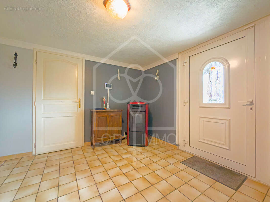 Maison individuelle 5 pièces - 150m2 - Moyeuvre-Grande - photo 4