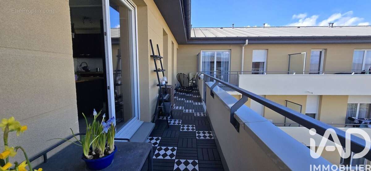 Photo 3 - Appartement à SAINT-FARGEAU-PONTHIERRY