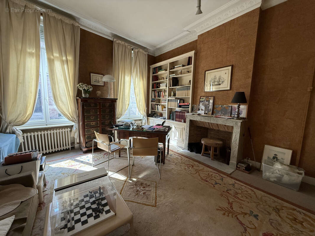 Exclusivite amiens bas henriville elegante maison bourgeoise 306 m2 - porte cochere et jardin - photo 4