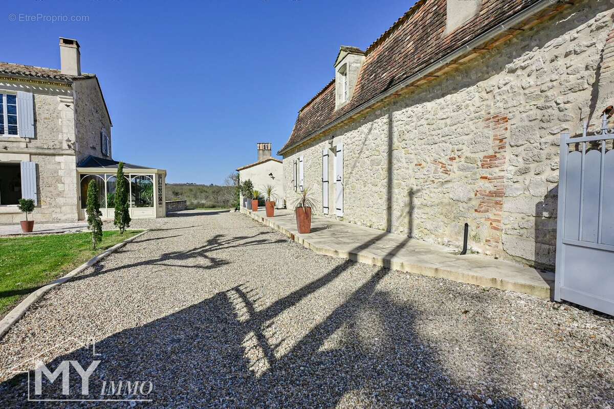 Maison à SAINT-MEARD-DE-GURCON