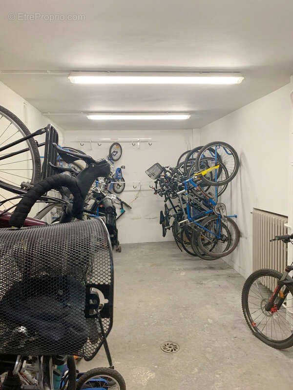 Appartement à MONTROUGE