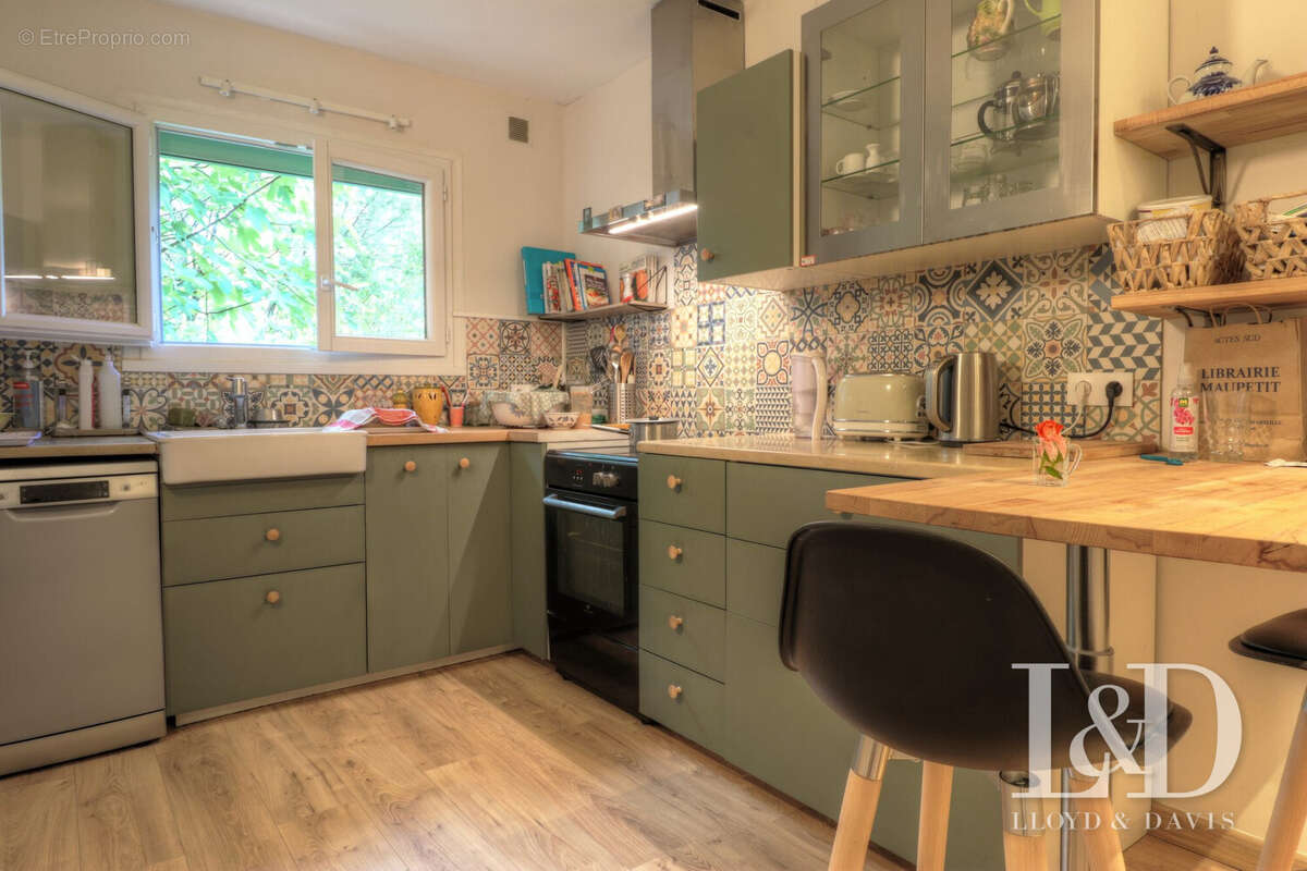 Maison à MEJANNES-LE-CLAP