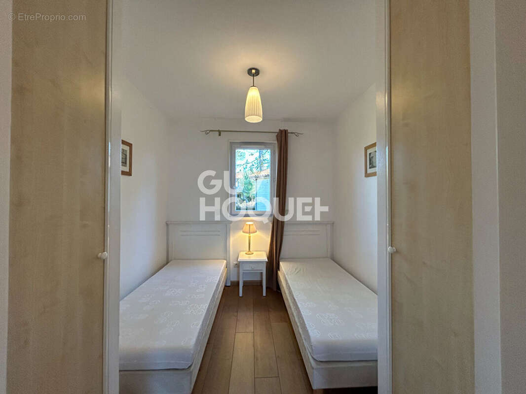 Maison à PARENTIS-EN-BORN