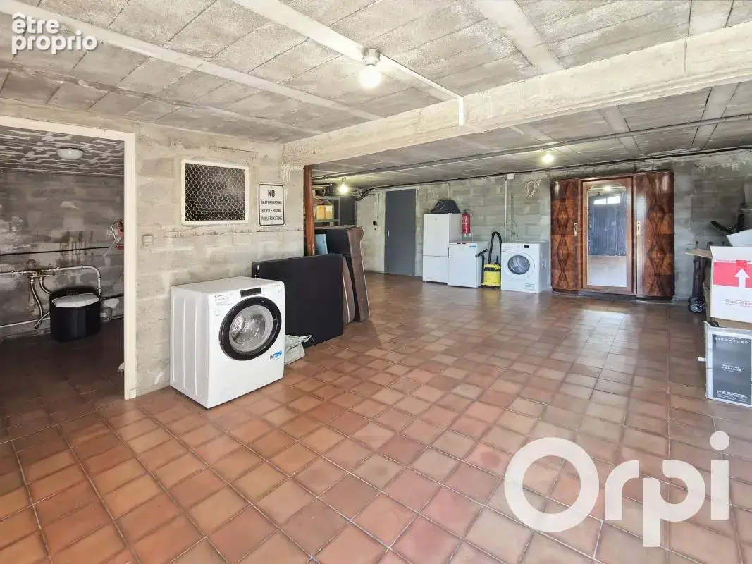 Villa avec 2 habitations - photo 20