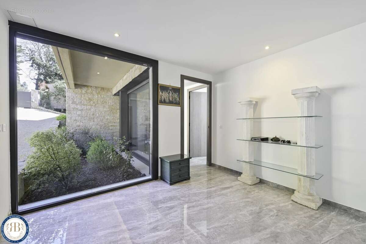 Maison à MOUGINS