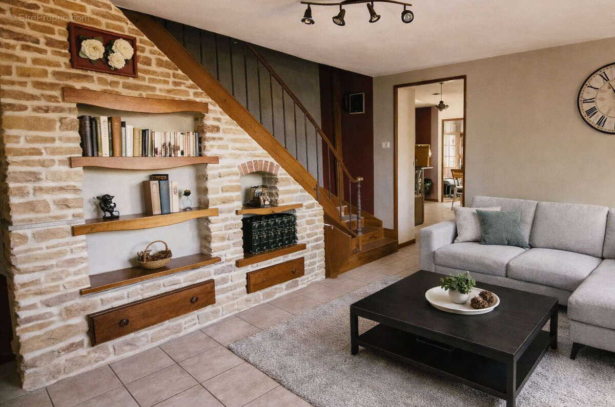 Maison à CUISERY