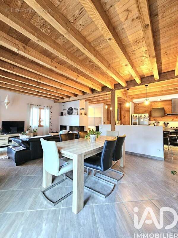 Photo 8 - Maison à LATHUILE