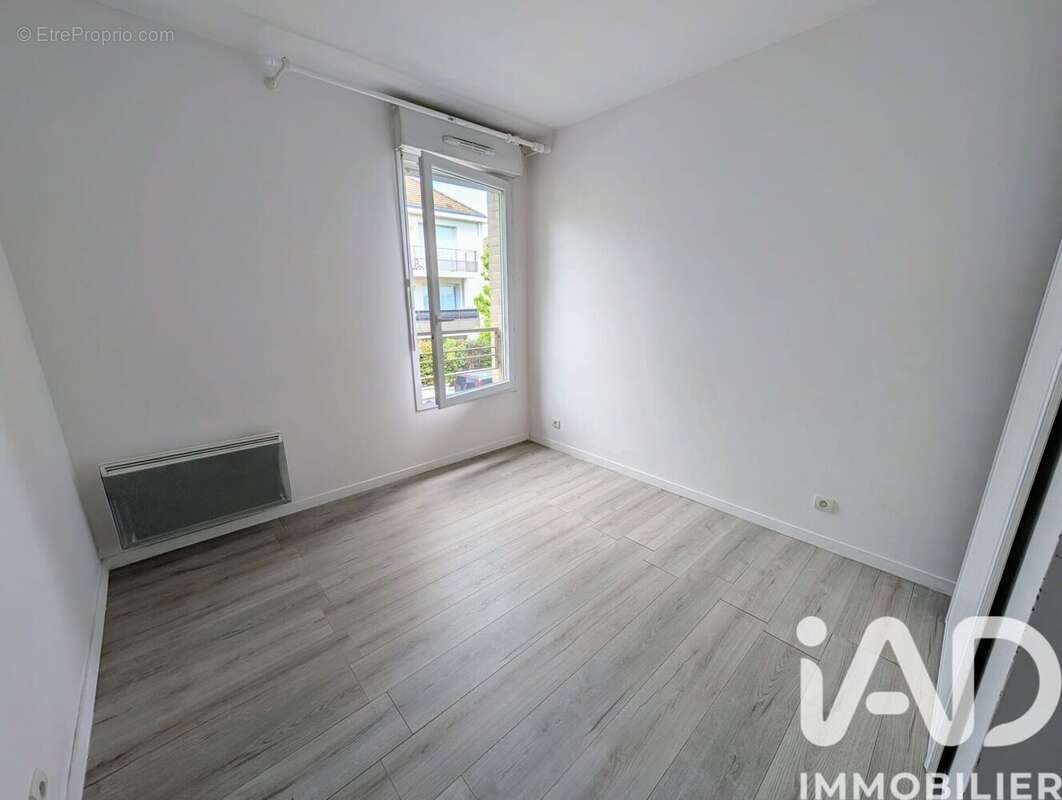 Photo 8 - Appartement à EZANVILLE