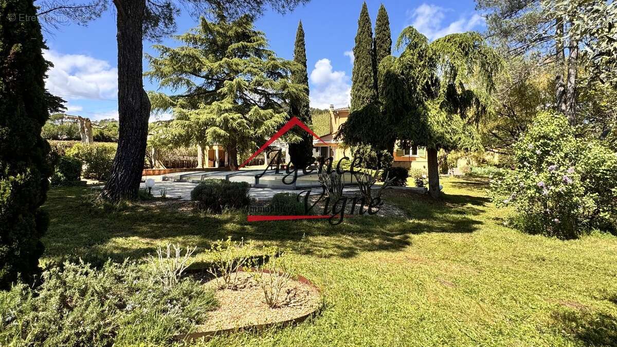 Maison à SAINT-AMBROIX