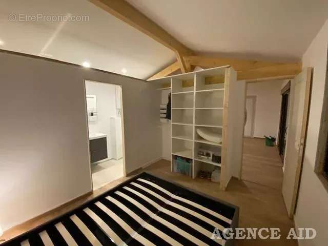 Maison à CUGES-LES-PINS