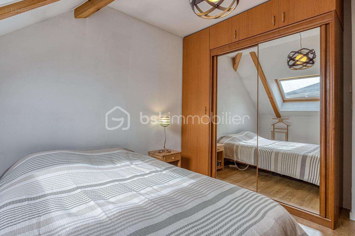 T5 Duplex d'exception – Dernier étage, climatisation, terrasses et vue montagnes au cœur d'Annecy - photo 20