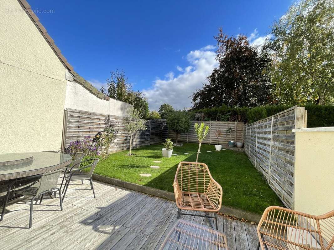 Maison à CHOISY-AU-BAC