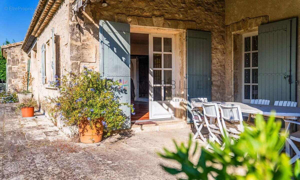 Maison à SAINT-REMY-DE-PROVENCE