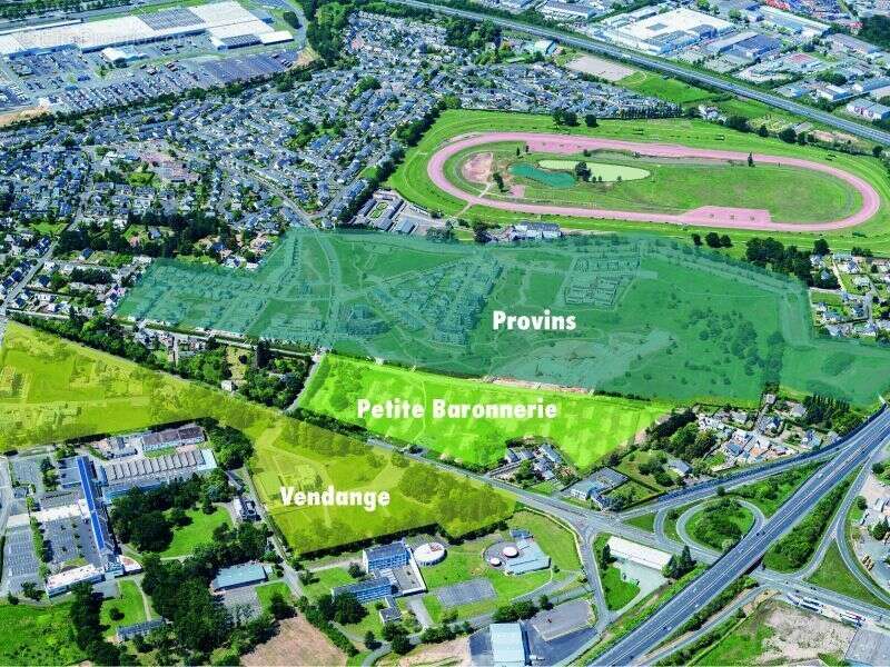 Terrain à ECOUFLANT