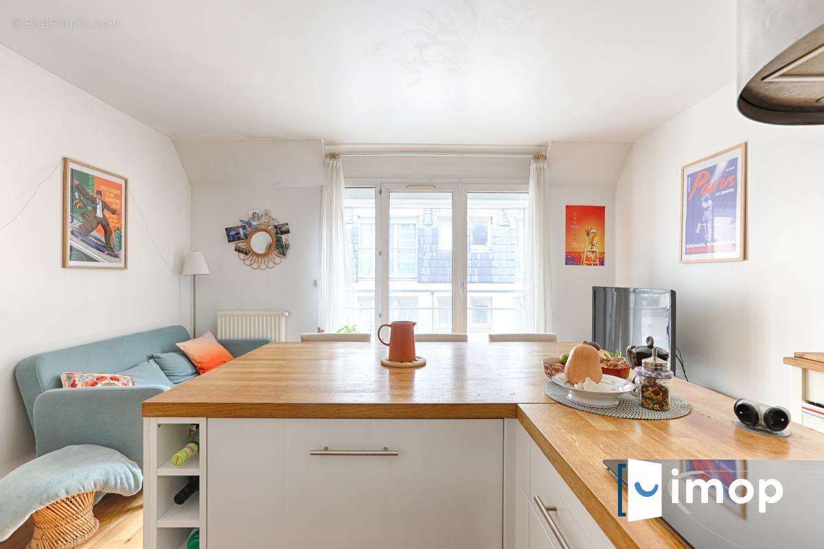 Appartement à PARIS-12E